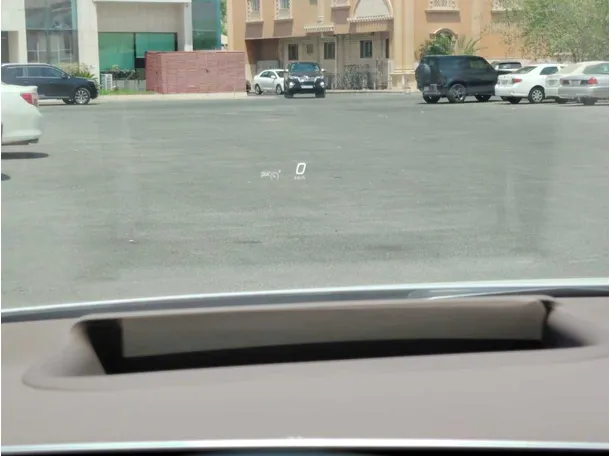 Car image 32