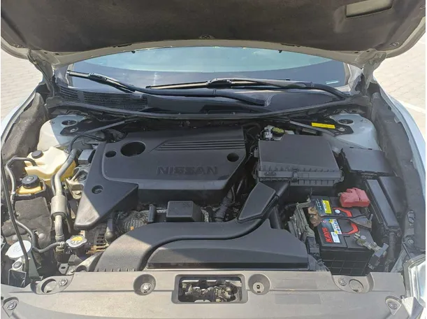 Car image 22