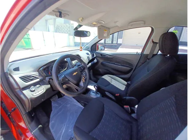 Car image 11