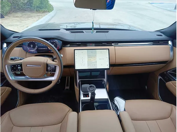 Car image 22