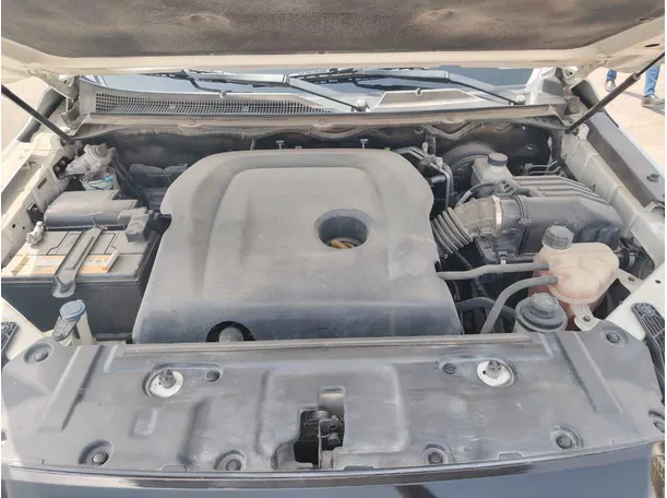 Car image 33