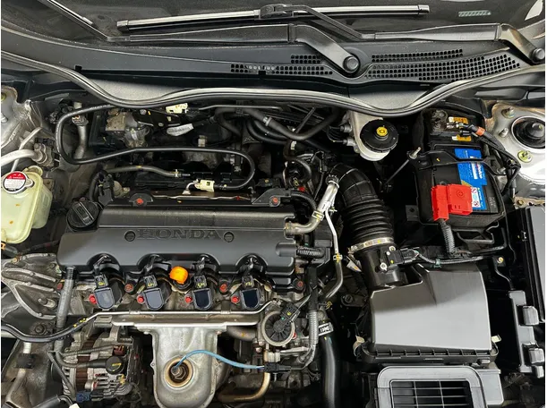 Car image 27