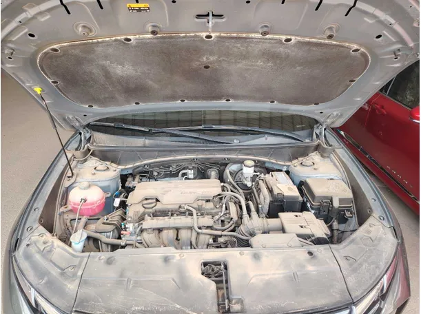 Car image 32