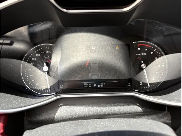 Car image 24