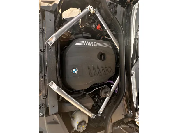 Car image 36