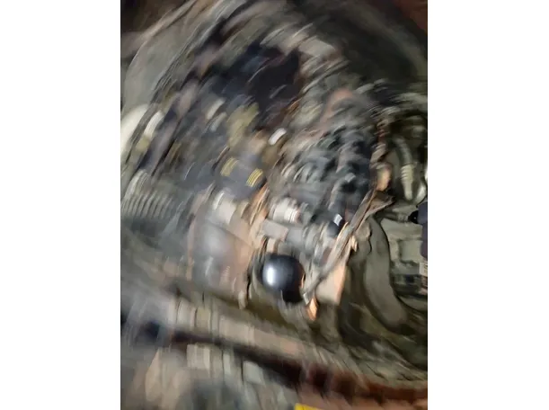 Car image 40