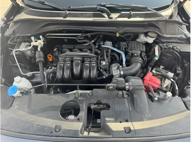 Car image 23