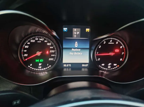 Car image 22