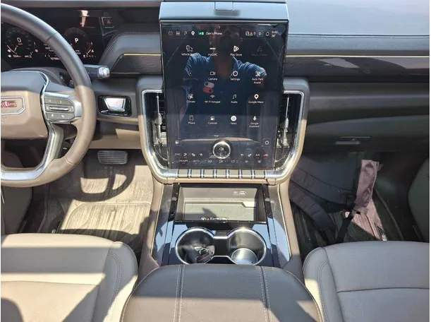 Car image 17