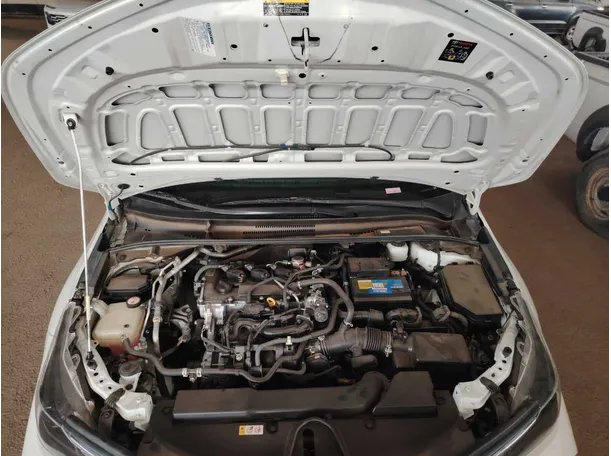 Car image 28