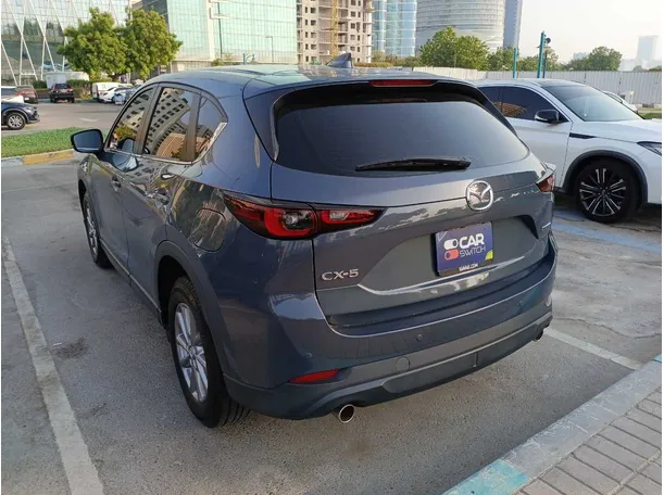 Car image 7