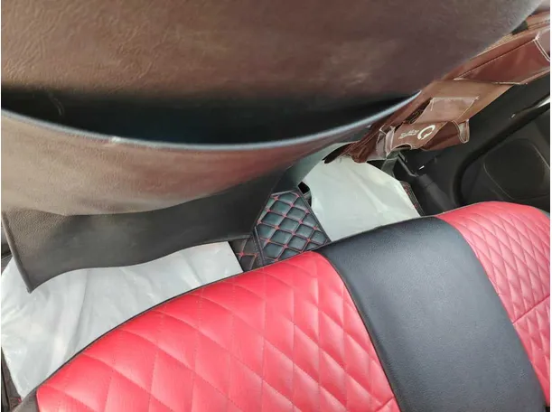 Car image 41