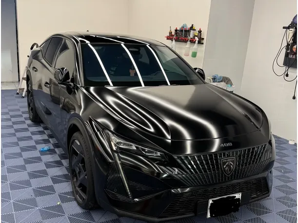 Car image 11