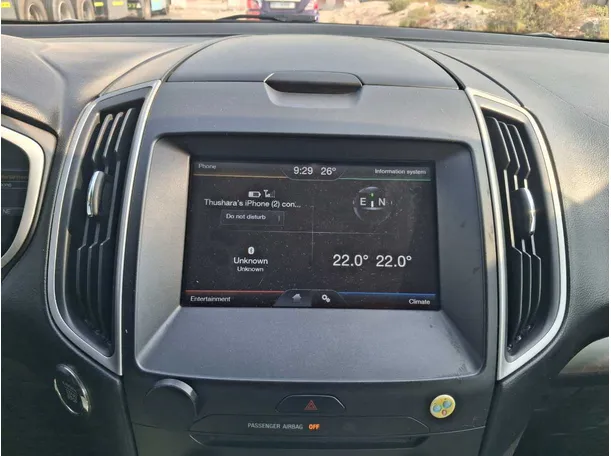 Car image 24