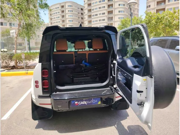 Car image 28
