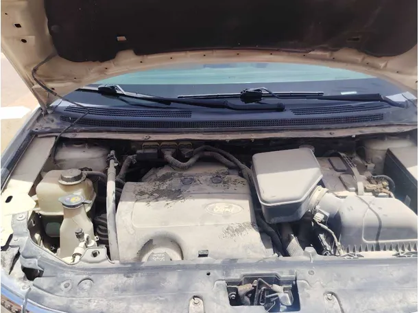 Car image 36