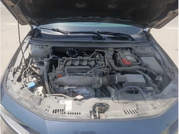 Car image 25