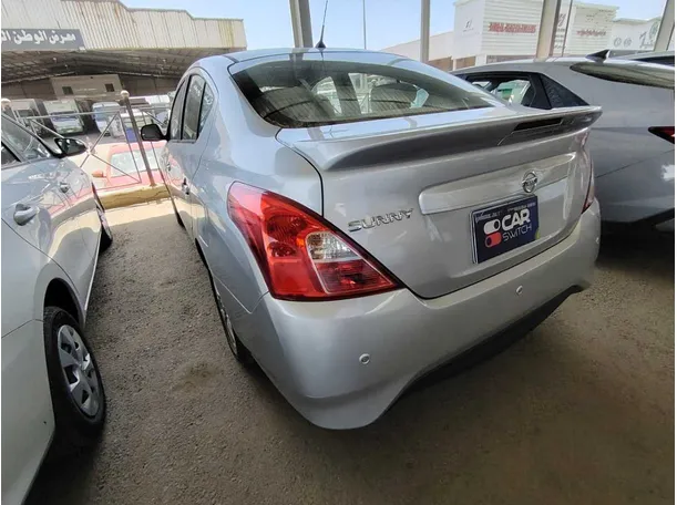 Car image 7