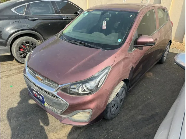 Car image 11