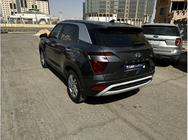 Car image 7