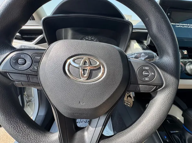 Car image 17