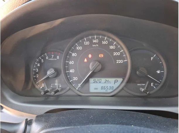 Car image 18