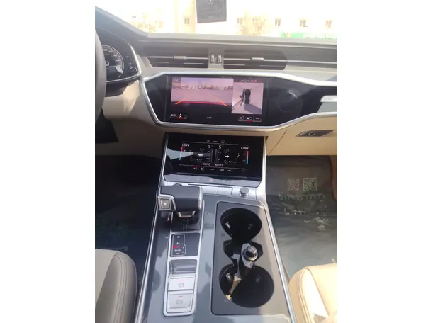 Car image 21