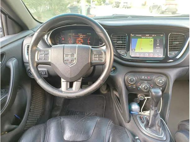 Car image 16