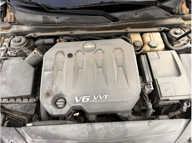 Car image 27