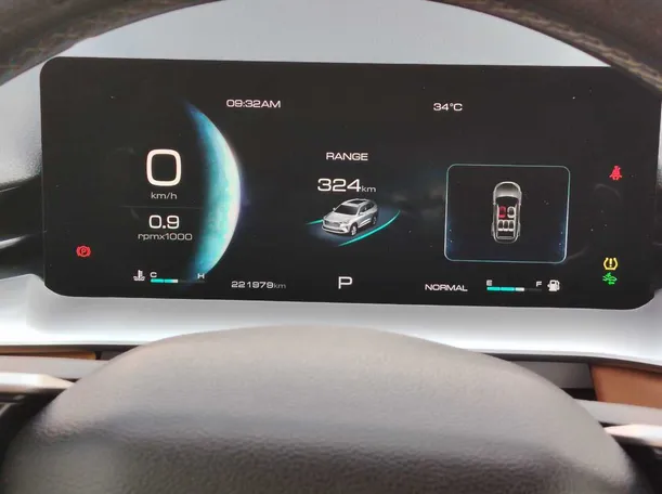 Car image 20