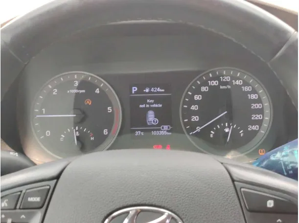 Car image 23