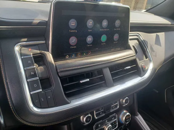Car image 17