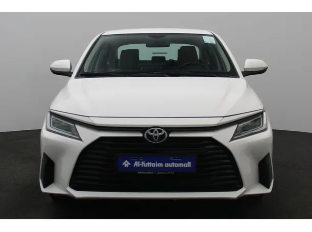Car image 11