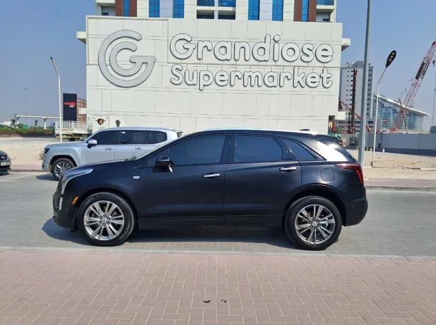 Car image 8