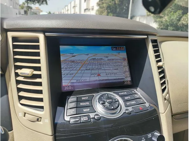 Car image 25