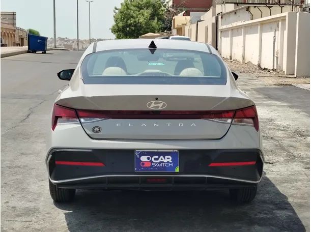Car image 6