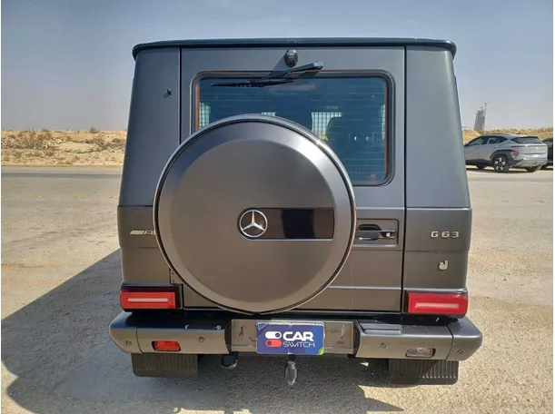 Car image 6