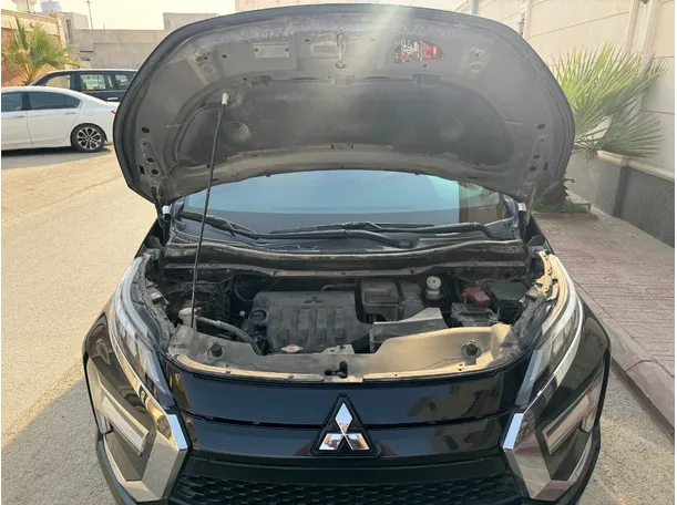 Car image 28