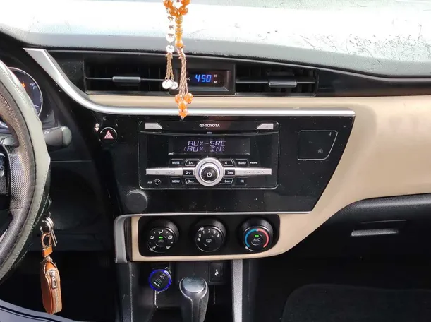 Car image 20