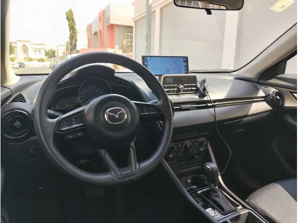 Car image 28