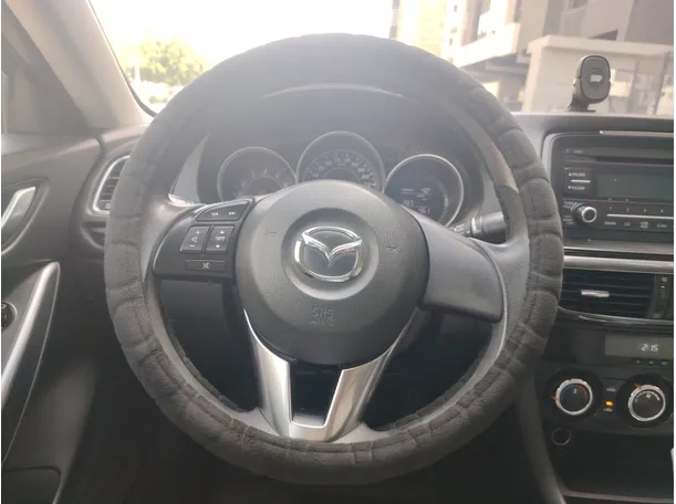 Car image 21