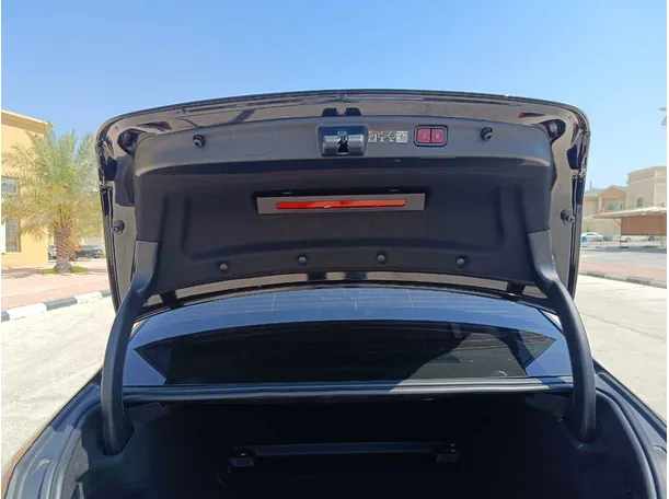 Car image 36
