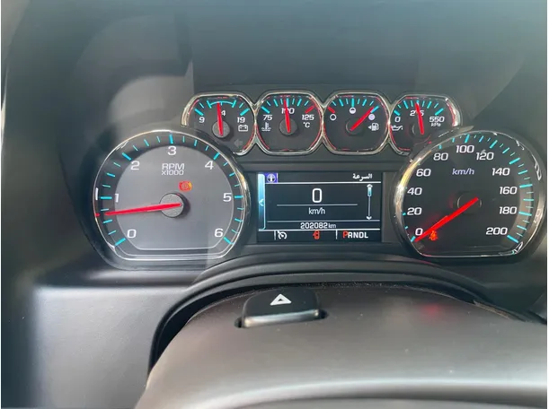 Car image 18