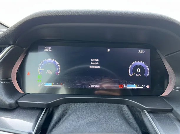 Car image 23