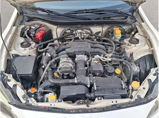 Car image 19