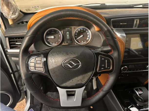 Car image 20