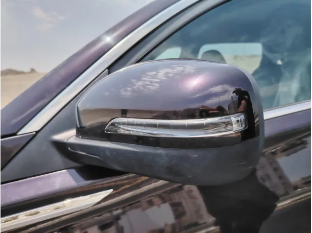 Car image 27