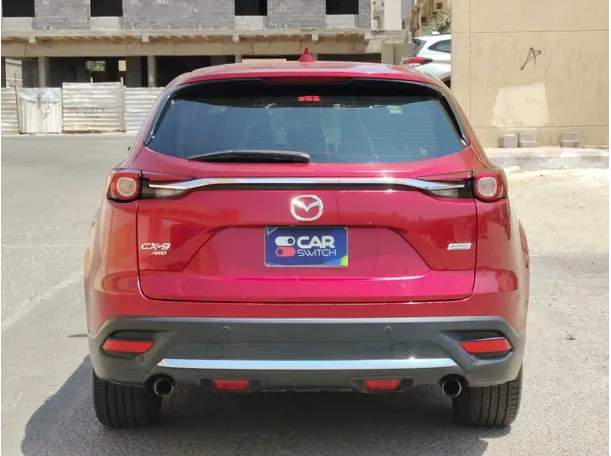 Car image 6
