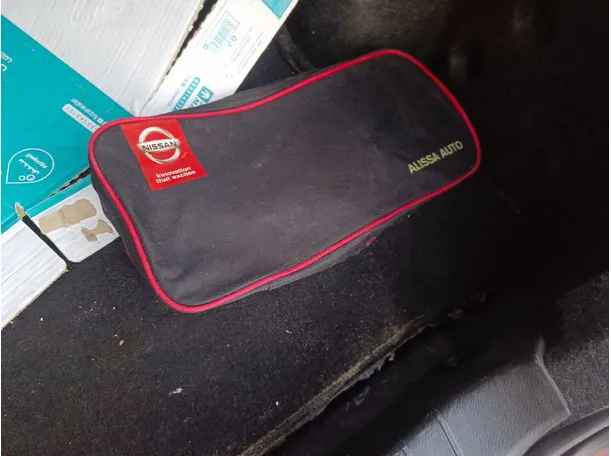 Car image 33