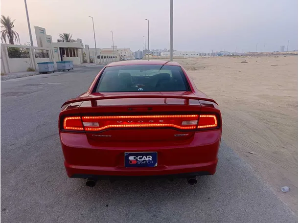 Car image 8